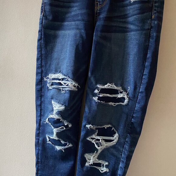 Brand New AE Next Level Ripped High-Waisted Jeans (Discontinued Variation) - Picture 2 of 3